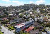 Double Grammar school zone, 220m2 Freehold 4 beds (2 ensuites) 3.5 baths home with double garage, 1 ensuite ground floor, just moments from Greenwoods Corner and Cornwall Park. 2.9 km to Epsom Girls’ Grammar School, 3.7 km to Auckland Grammar, 2/24 Pah Road, Epsom,Auckland