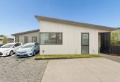 Refined standalone freehold 3 beds 2 baths home with 2 car parks, close to schools, shops, motorway access, 0.9 km to West Harbour School, 1.5 km to Hobsonville School, 2/101 Hobsonville Road, West Harbour, Auckland