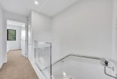 Urgent Sale – Vendor wants it go, Brandnew 3 beds (2 ensuites) + study room 3 baths home with garage, 1 bed 1 bath ground floor, close to schools, shopping centres, 0.7 km to Sunny Hills School, 1.4 km to Pakuranga College, Lot 5/252 Pakuranga Road, Pakuranga Heights, Auckland