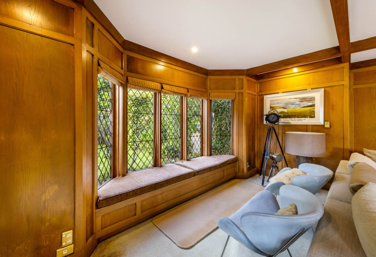 Urgent sale, 139 Long Drive (4,856m²) + 44 Sayegh Street (809m²), Two separate freehold titles with dual access, 5 beds (1 ensuite) + office 3 baths with double garage, 0.8 km to St Heliers School, 0.9 km to St Ignatius School (St Heliers), 139 Long Drive, St Heliers, Auckland