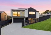 Westlake Boys’ and Girls’ School zones, Brandnew standalone 3 beds 2.5 baths home with double garage, Sunnynook Park, Woolworths Supermarket, and Sunnynook Bus Station are all within walking distance. Quick access to the motorway, 2/7 Sycamore Drive, Sunnynook, Auckland
