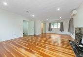 Overseas owners Must SELL, Move-in ready, 3 beds 2 baths house on 847m2 section, only moments from Titirangi Village, transport, cafes, parks, and everyday amenities. 1 km to Arahoe School, Green Bay High School and Glen Eden Intermediate, 42 West Lynn Road, Titirangi, Auckland