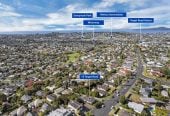 2 Kitchens, Home and income on 657m2 section, 5 beds 2 baths house with garage for 2 cars ( 3 beds 1 bath kitchen and lounge upstairs, 2 beds 1 bath kitchen and lounge downstairs), close to schools, shops, supermarkets, motorway access, 0.7 km to Target Road School, 12 Target Road, Totara Vale, Auckland