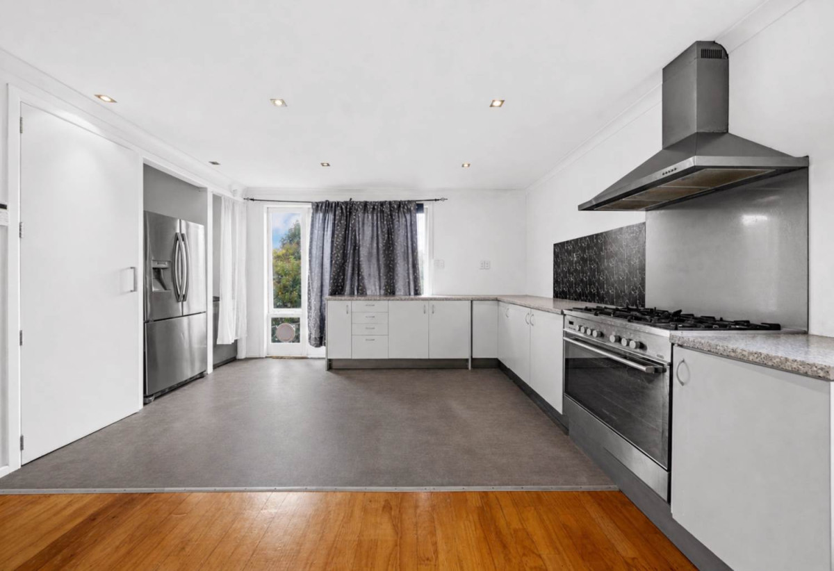 1019m2 section, 3 beds 1 bath house with garage, currently rented, close to schools, golf club, tennis club, parks, shops, supermarket, 0.6 km to Marshall Laing School, 0.9 km to Lynfield College, 16 Jamaica Place, Blockhouse Bay, Auckland