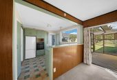 4 beds 2 baths house with standalone double garage on 1012m2 section, Approximately 600–700 metres to New Lynn Train Station and Bus Depot, Close to local shops, schools, and amenities, 0.3 km to Blockhouse Bay Intermediate, 125 Portage Road, New Lynn, Auckland