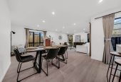 Must sell, The owner has moved on, 4 beds 3 baths house with double garage on 367m2 section, close to schools, parks, shops, 0.4 km to May Road School, 44D White Swan Road, Mt Roskill, Auckland