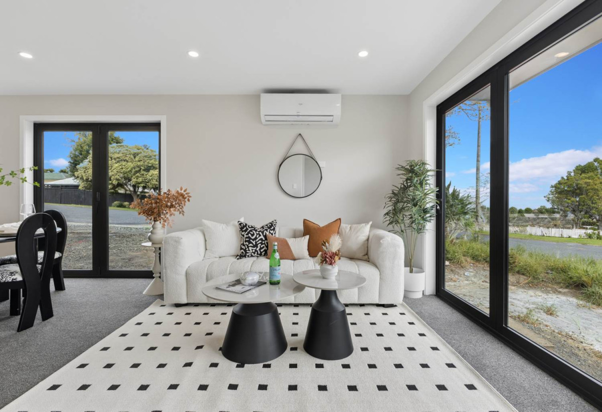 10-year Stamford Insurance Warranty, Brandnew standalone 4 beds 2.5 baths home with garage close to Howick Village, schools, 0.7 km to Owairoa School, 0.8 km to Howick College, Lots 1-4/21 Rodney Street, Howick, Auckland