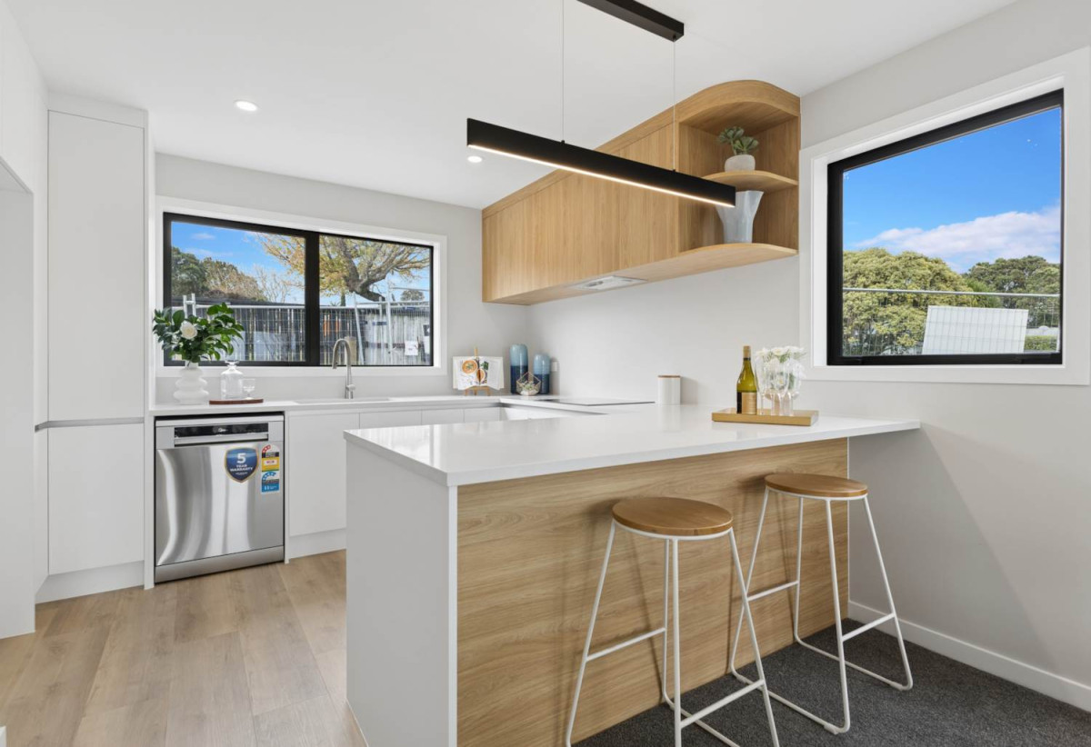 10-year Stamford Insurance Warranty, Brandnew standalone 4 beds 2.5 baths home with garage close to Howick Village, schools, 0.7 km to Owairoa School, 0.8 km to Howick College, Lots 1-4/21 Rodney Street, Howick, Auckland