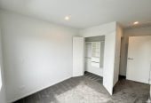 For rent, No smokers., 2 beds 2 baths unit, Walking distance to the Pakuranga Plaza., available 9th June, 2/46 Dale Crescent, Pakuranga, Auckland