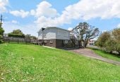 Vendor requires urgent sale, – 1181m2 Corner Site – Ignore Previous Sale Price, 5 beds 2 bath house with garage and 2-beds 1 bath lounge downstairs, downstairs space is currently rented, minutes from Stanmore Bay Beach, schools, parks, shops, cafés, and Whangaparaoa Plaza, 0.5 km to Whangaparaoa College, 4 Matai Road, Stanmore Bay, Auckland
