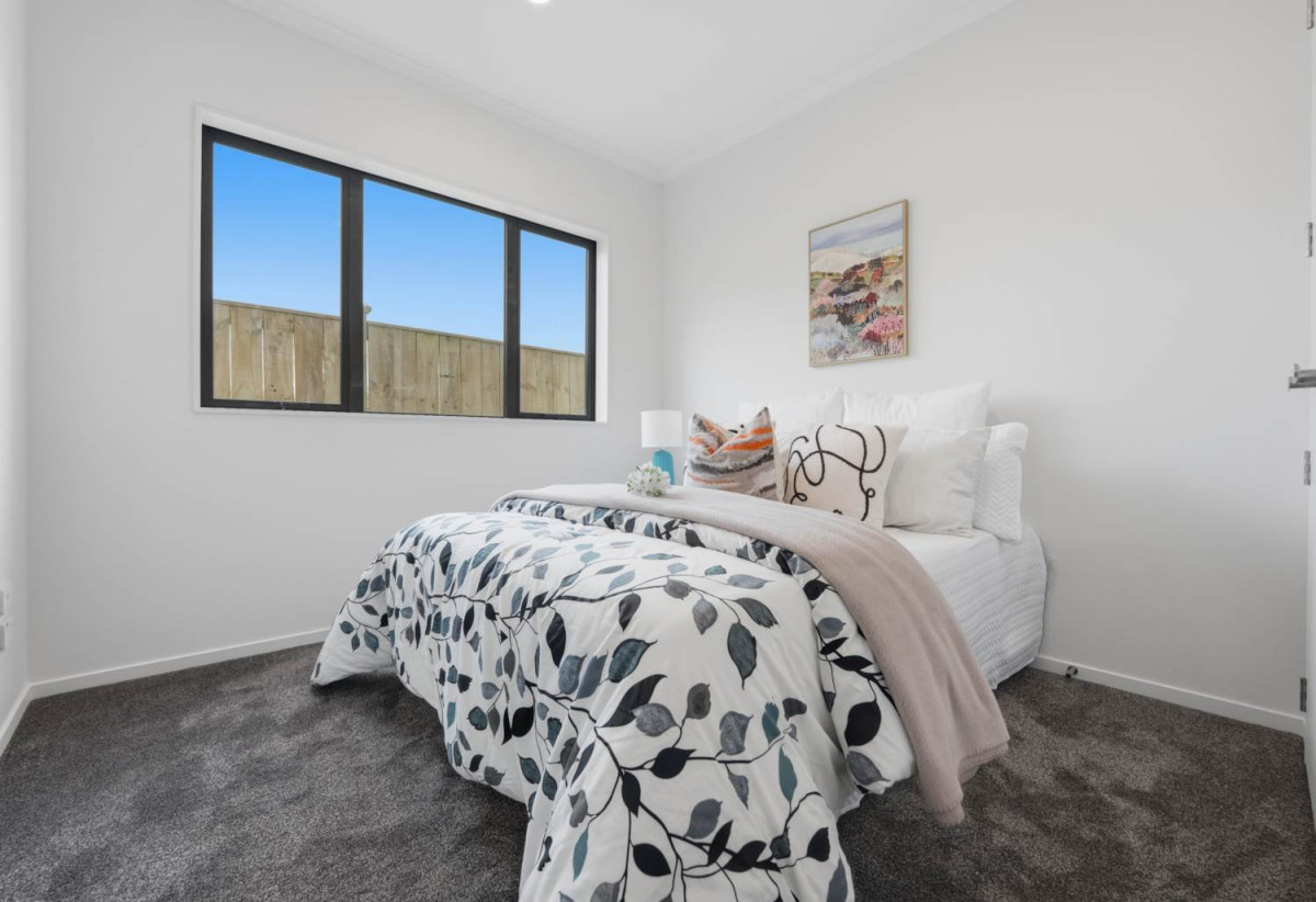 2 Kitchens, 333m2 Brandnew 7 beds (5 ensuites) 6.5 baths house with double garage and 2-beds granny on 451m2 section, close to schools, parks, Ormiston and Botany Downs shopping centres, 0.8 km to Mission Heights Junior College, 1 km to Mission Heights Primary School, 1.5 km to Ormiston Senior College, 56A Tinaku Road, Flat Bush, Auckland, Auckland