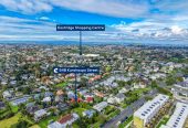 Once in 30 years, Owners downsizing, 3 beds 2 baths house with garage, close to schools, shops, supermarket, beach, 0.9 km to Orakei School, 1.3 km to Selwyn College, 54B Kurahaupo Street, Orakei, Auckland