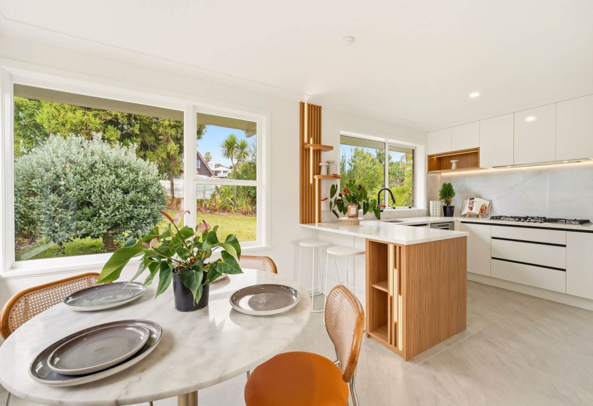 665m2 section, Renovated Brick and tile 3 beds + 2 large office rooms 1 bath house with double garage, close to Golf club, Leisure centre, shops, supermarkets, schools, 0.8 km to May Road School, 1.1 km to Waikowhai Intermediate, 1.4 km to Lynfield College, 48 Anita Avenue, Mt Roskill, Auckland