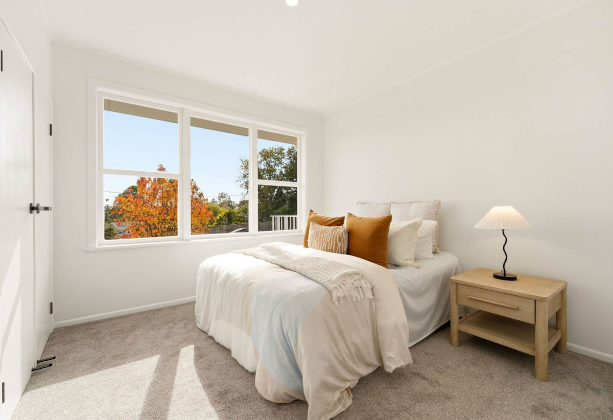 665m2 section, Renovated Brick and tile 3 beds + 2 large office rooms 1 bath house with double garage, close to Golf club, Leisure centre, shops, supermarkets, schools, 0.8 km to May Road School, 1.1 km to Waikowhai Intermediate, 1.4 km to Lynfield College, 48 Anita Avenue, Mt Roskill, Auckland