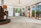 URGENT SALE – Ignore the CV (CV $720,000), Make an offer, Brick and tile, standalone 2 beds + a rumpus room 1 bath house with garage, need to sell it ASAP, 0.6 km to Henderson School, 2/1 Claude Brookes Drive, Henderson, Auckland