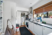 Must sell, Vendor cashing out, 3 beds 1 bath house on 650m2 section, with RC,BC, EPA approved, Stroll to Panmure Shopping Centre, the wharf, scenic reserves, Tamaki River walks, the lagoon, swimming pool, gym complex, 39 Te Koa Road, Panmure, Auckland