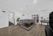 Brick and tile 3 beds 2 baths house with double garage on 520m2 section, close to schools, shopping centre, easy motorway access, 0.5 km to Cosgrove School, 1.1 km to Papakura High School, 124A Old Wairoa Road, Papakura, Auckland