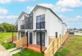Brandnew 4 beds 3 baths Duplex home with Tandem Garage, Located near the highway, supermarket, and an upcoming shopping hub, 0.4 km to Ngakoroa School, 33C Burberry Road, Drury, Auckland