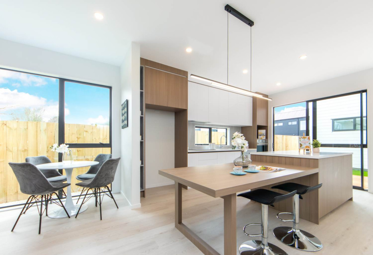 Brandnew 4 beds 3 baths Duplex home with Tandem Garage, Located near the highway, supermarket, and an upcoming shopping hub, 0.4 km to Ngakoroa School, 33C Burberry Road, Drury, Auckland