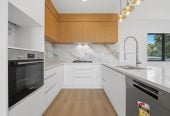 Brandnew standalone 5 beds (1 ensuite) 3 baths house with garage, 2 beds 1 bath ground floor, close to schools, shops, supermarkets, reserves, golf club, 0.6 km to Lynfield College, 73 Mcfadzean Drive, Blockhouse Bay, Auckland