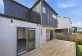 Must sell, 4 beds 2.5 baths home with garage, close to local shops, cafés, parks, motorway access, and the popular Hobsonville Point precinct. 0.4 km to Hobsonville Point Primary School, 0.8 km to Hobsonville Point Secondary School, 14 Possum Lane, Hobsonville, Auckland