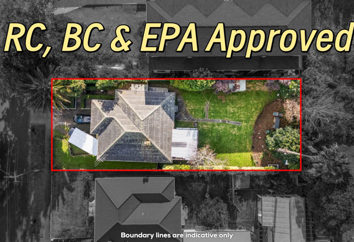 Must sell, Vendor cashing out, 3 beds 1 bath house on 650m2 section, with RC,BC, EPA approved, Stroll to Panmure Shopping Centre, the wharf, scenic reserves, Tamaki River walks, the lagoon, swimming pool, gym complex, 39 Te Koa Road, Panmure, Auckland