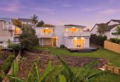 836m2 section, 4 beds 2 baths house, the downstairs level could become a secluded master haven or additional living space, with a single garage and dual driveways providing generous off- street parking, including space for the boat or trailer, 0.9 km to Selwyn College, 60 Ripon Crescent, Meadowbank, Auckland