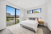 4 beds (1 ensuite) 2.5 baths home with garage, close to schools, reserves, shops, 0.3 km to Green Bay Primary School, 0.4 km to Green Bay High School, 56A La Rosa Street, Green Bay, Auckland