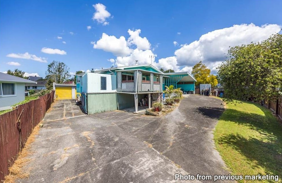 701m2 section, 3 beds 1 bath house with RC, BC, EPA in place for a six-lot development, RC issued in May 2023, EPA issued in July 2023, BC issued in March 2024, the house currently rented for $450 per week until July 2026, close to schools, Universal Drive, WestCity Shopping Centre, easy motorway access, 0.9 km to Waitakere College, 50 Harrington Road, Henderson, Auckland