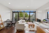 Double Grammar school zone, 3 beds 2 baths home with garage, 1 bed 1 bath and utility room ground floor, 0.8 km to Epsom Girls’ Grammar School, Auckland Grammar, 19/130 Great South Road, Epsom, Auckland