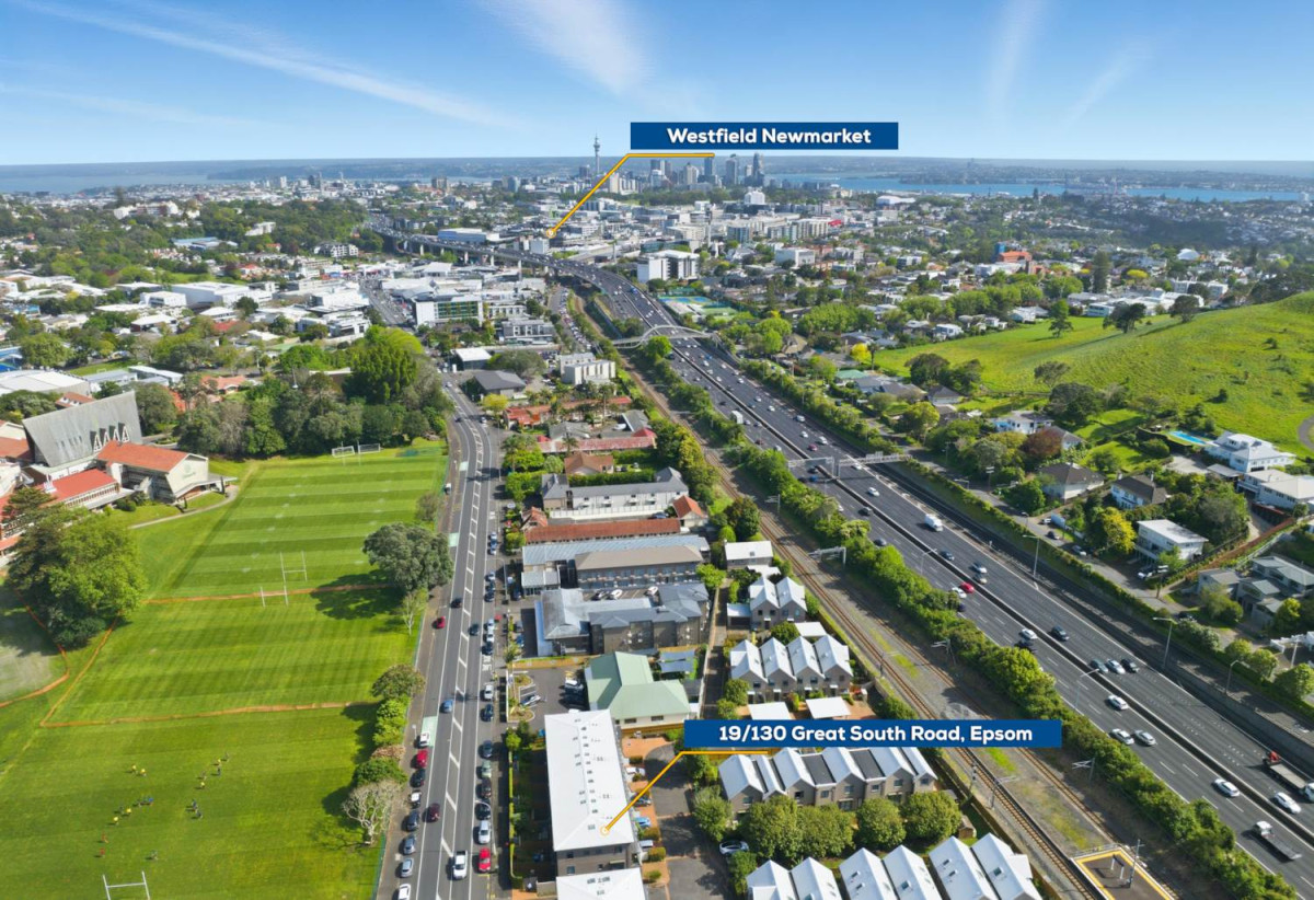 Double Grammar school zone, 3 beds 2 baths home with garage, 1 bed 1 bath and utility room ground floor, 0.8 km to Epsom Girls’ Grammar School, Auckland Grammar, 19/130 Great South Road, Epsom, Auckland
