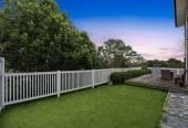 Must sell, Vendor Aussie Bound, Ignore CV, Standalone 5 beds (3 ensuites) 4.5 baths home with garage, 1 ensuite ground floor, close to schools, shops, Auckland Botanic Gardens, motorway access, 0.8 km to Alfriston School, 9/7 Wastney Road, Alfriston