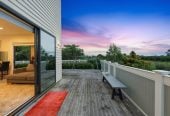 Must sell, Vendor Aussie Bound, Ignore CV, Standalone 5 beds (3 ensuites) 4.5 baths home with garage, 1 ensuite ground floor, close to schools, shops, Auckland Botanic Gardens, motorway access, 0.8 km to Alfriston School, 9/7 Wastney Road, Alfriston
