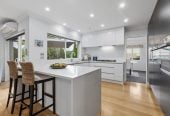 Botany Downs Secondary College zone, 2 Kitchens, Home and in come on 1200m2 section, 275m2 6 beds ( 1 ensuite) 3 baths house with double garage and 2-beds granny, close to schools, Botany Town Centre, Meadowlands Shopping Centre, 0.4 km to Point View School, 35 Anaheim Boulevard, Shamrock Park, Auckland