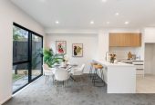 Standalone 4 beds (2 ensuites) 3 baths home with garage, 1 ensuite ground floor, close to schools town centre, motorway access, 0.6 km to Rosehill Intermediate, 0.7 km to Rosehill College, 19/31 Goodwin Drive, Papakura, Auckland