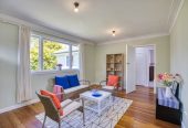 Renovated 3 beds 1 bath house with carport, just a short stroll from the train station, local cafés, and Southmall, close to school motorway access, 0.5 km to Manurewa High School, 1/19 Martin Road, Manurewa, Auckland