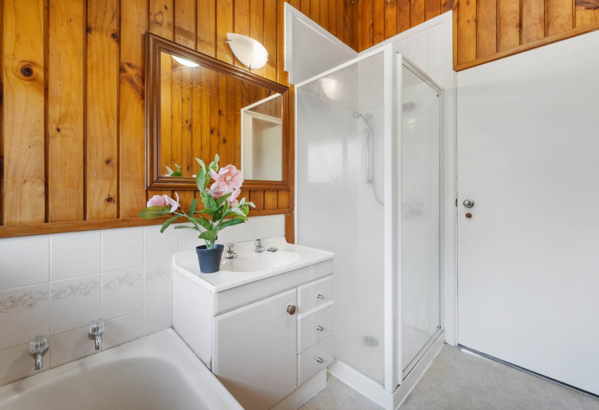1017m2 section with RC for 2 standalone new houses, 4 beds 2 baths house with carport, 1bed 1 bath 1 lounge downstairs, close to reserves, beach, schools, shops, supermarket, 0.6 km to Halsey Drive School, 0.8 km to Lynfield College, 8 Iberia Place, Lynfield, Auckland