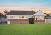 845m2 section, 3 beds 2 baths house with standalone double garage, 0.7 km to Howick Primary School, 0.9 km to Howick Intermediate, 1.7 km to Pakuranga College, 9 Pine Terrace, Howick, Auckland