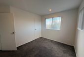 For rent, Brandnew 4 beds 2 baths house with garage, available 20th April, 54A Milton Road, Papatoetoe, Auckland