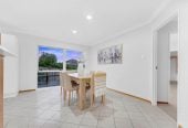 Urgent sale, Must sell, 752m2 section, Brick and tile 5 beds 2 baths house with double garage, close to schools, shopping centres, golf club, 0.9 km to Botany Downs School, 45 Oakridge Way, Northpark, Auckland