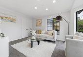 290m2 6 beds (1 ensuite) 3 baths house with double garage on 760m2 section, just moments from local parks, shopping, excellent sports facilities, Manukau City Centre, and major motorways, 0.9 km to Everglade School, Capistrano Mews, Goodwood Heights, Auckland