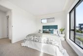 Standalone affordable 3 beds 2.5 baths home with car park, just a short stroll to Mount Albert / Owairaka Domain,, close to schools, shops, motorway access, 0.3 km to Owairaka District School, 46A Range View Road, Mt Albert, Auckland