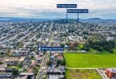 Standalone affordable 3 beds 2.5 baths home with car park, just a short stroll to Mount Albert / Owairaka Domain,, close to schools, shops, motorway access, 0.3 km to Owairaka District School, 46A Range View Road, Mt Albert, Auckland