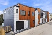MUST SELL SITUATION!, Declared Reserve $1.05M, 5 beds 3.5 baths townhouse with garage and sea views, Scott Point scenic walkways, lush parks, and buzzing cafés are all just moments from your door. 0.8 km to Scott Point School, 31 Scott Road, Hobsonville, Auckland