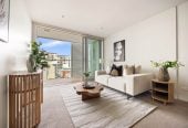 Auckland Girls’ Grammar School zone, Parkview 2 beds 1 bath 1 car park apartment, complex resort-style facilities including a gym, spa, and sauna.walking distance to Mt Eden Train Station and easy access to CBD, 1 km to Auckland Girls’ Grammar School, 405/15 Rendall Place, Eden Terrace, Auckland