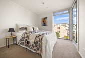 Auckland Girls’ Grammar School zone, Parkview 2 beds 1 bath 1 car park apartment, complex resort-style facilities including a gym, spa, and sauna.walking distance to Mt Eden Train Station and easy access to CBD, 1 km to Auckland Girls’ Grammar School, 405/15 Rendall Place, Eden Terrace, Auckland