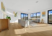 4 beds (2 ensuites) 3.5 baths house with double garage on 893m2 section, Close to the shopping centre and just moments from the beach, 0.8 km to Beachlands School, 2E Karaka Road, Beachlands, Auckland