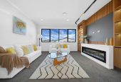 4 beds (2 ensuites) 3.5 baths house with double garage on 893m2 section, Close to the shopping centre and just moments from the beach, 0.8 km to Beachlands School, 2E Karaka Road, Beachlands, Auckland