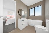 4 beds (2 ensuites) 3.5 baths house with double garage on 893m2 section, Close to the shopping centre and just moments from the beach, 0.8 km to Beachlands School, 2E Karaka Road, Beachlands, Auckland