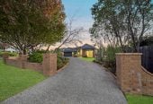 Botany Downs Secondary College zone, 2 Kitchens, Home and in come on 1200m2 section, 275m2 6 beds ( 1 ensuite) 3 baths house with double garage and 2-beds granny, close to schools, Botany Town Centre, Meadowlands Shopping Centre, 0.4 km to Point View School, 35 Anaheim Boulevard, Shamrock Park, Auckland